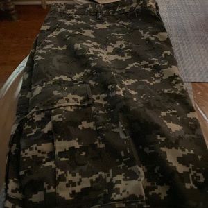 Khaki cargo pants men